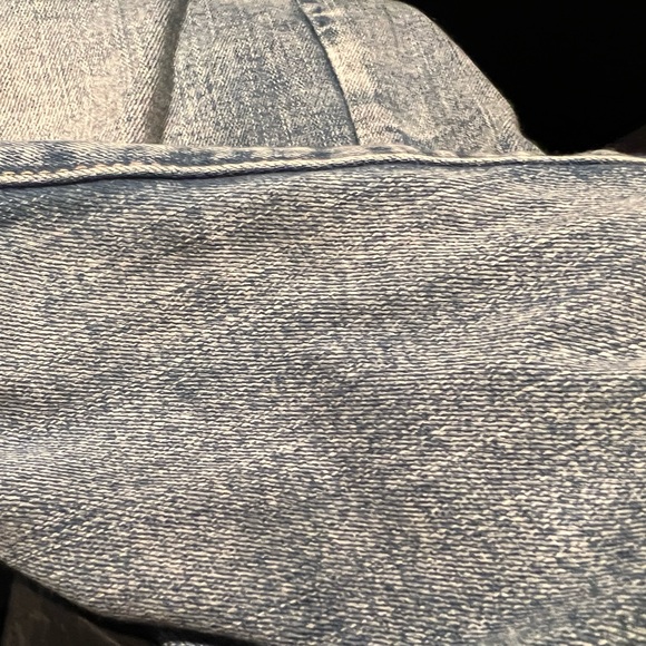 Woman’s American Eagle next level stretch ripped jeans - Picture 12 of 14